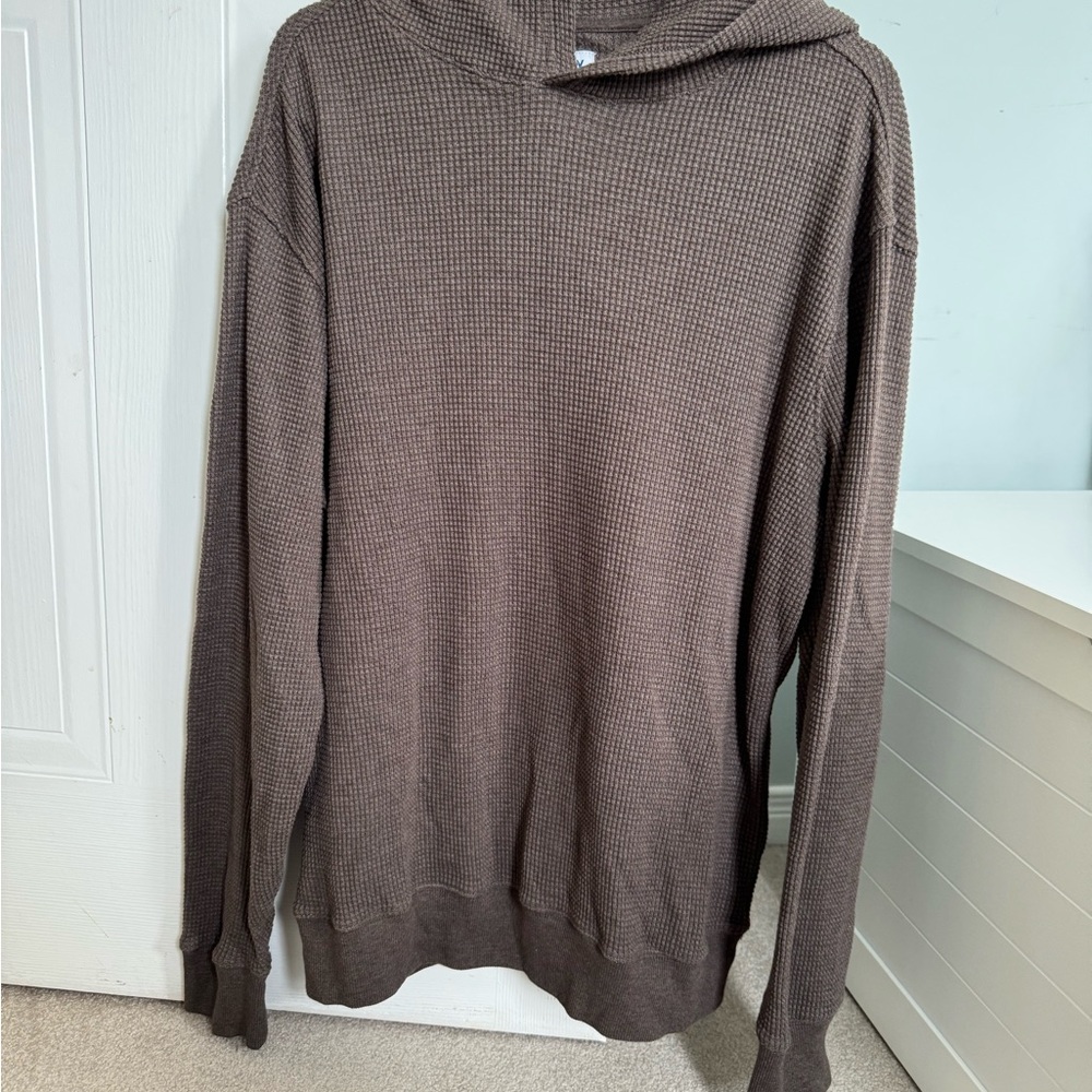 Old Navy Men's Sweater in Brown